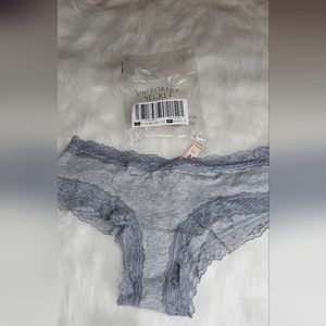 BNWT VS Underware